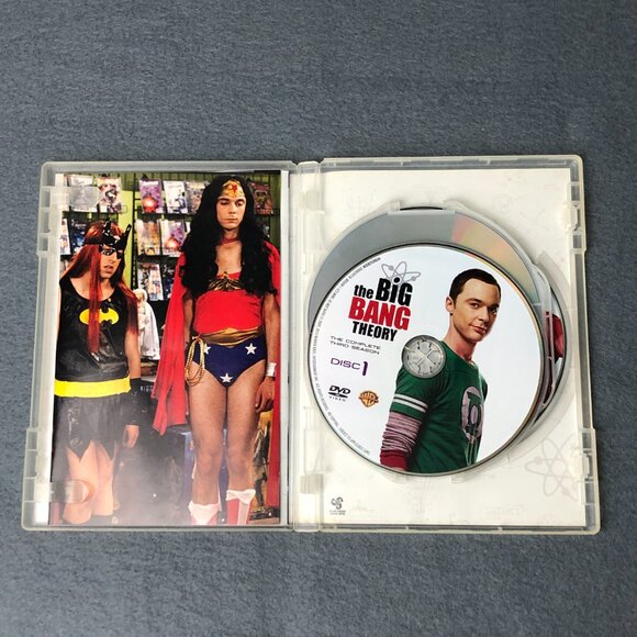 The Big Bang Theory Season 3 DVD - Picture 3 of 7
